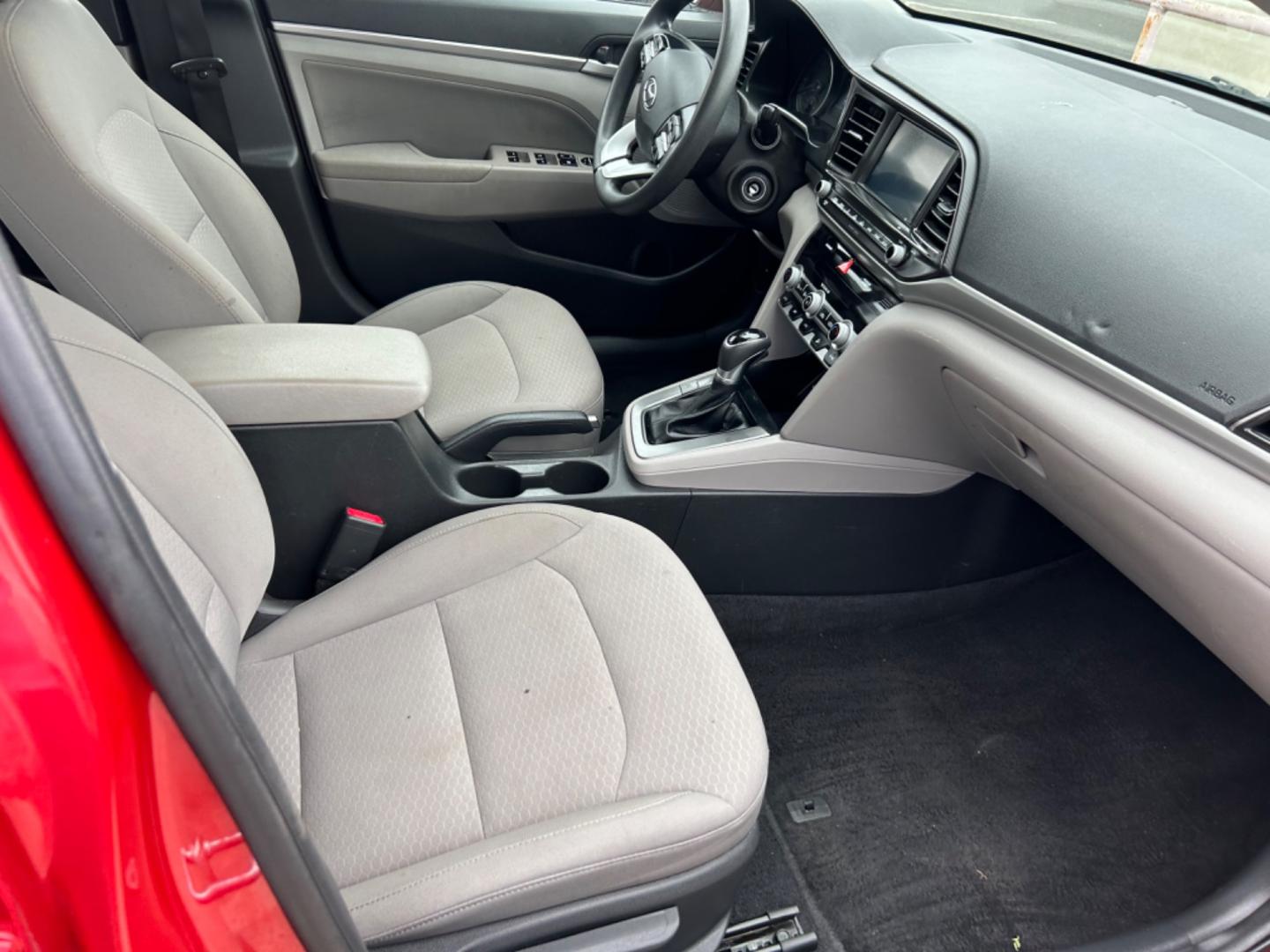 2020 Red Hyundai Elantra Limited (5NPD84LFXLH) with an 1.8L L4 DOHC 16V engine, 6A transmission, located at 1687 Business 35 S, New Braunfels, TX, 78130, (830) 625-7159, 29.655487, -98.051491 - Photo#6